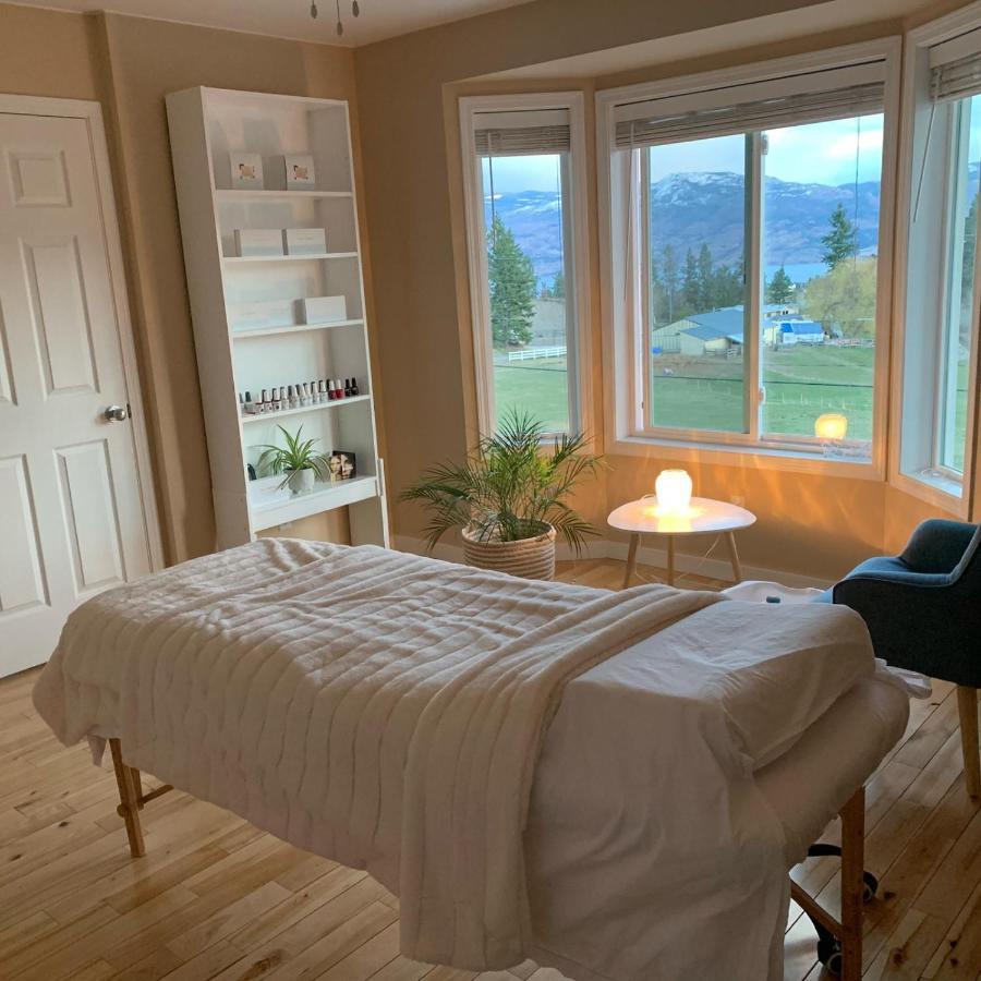 Salish B&B And Spa West Kelowna Zewnętrze zdjęcie