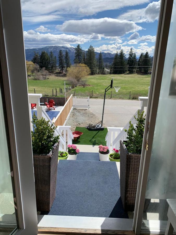 Salish B&B And Spa West Kelowna Zewnętrze zdjęcie