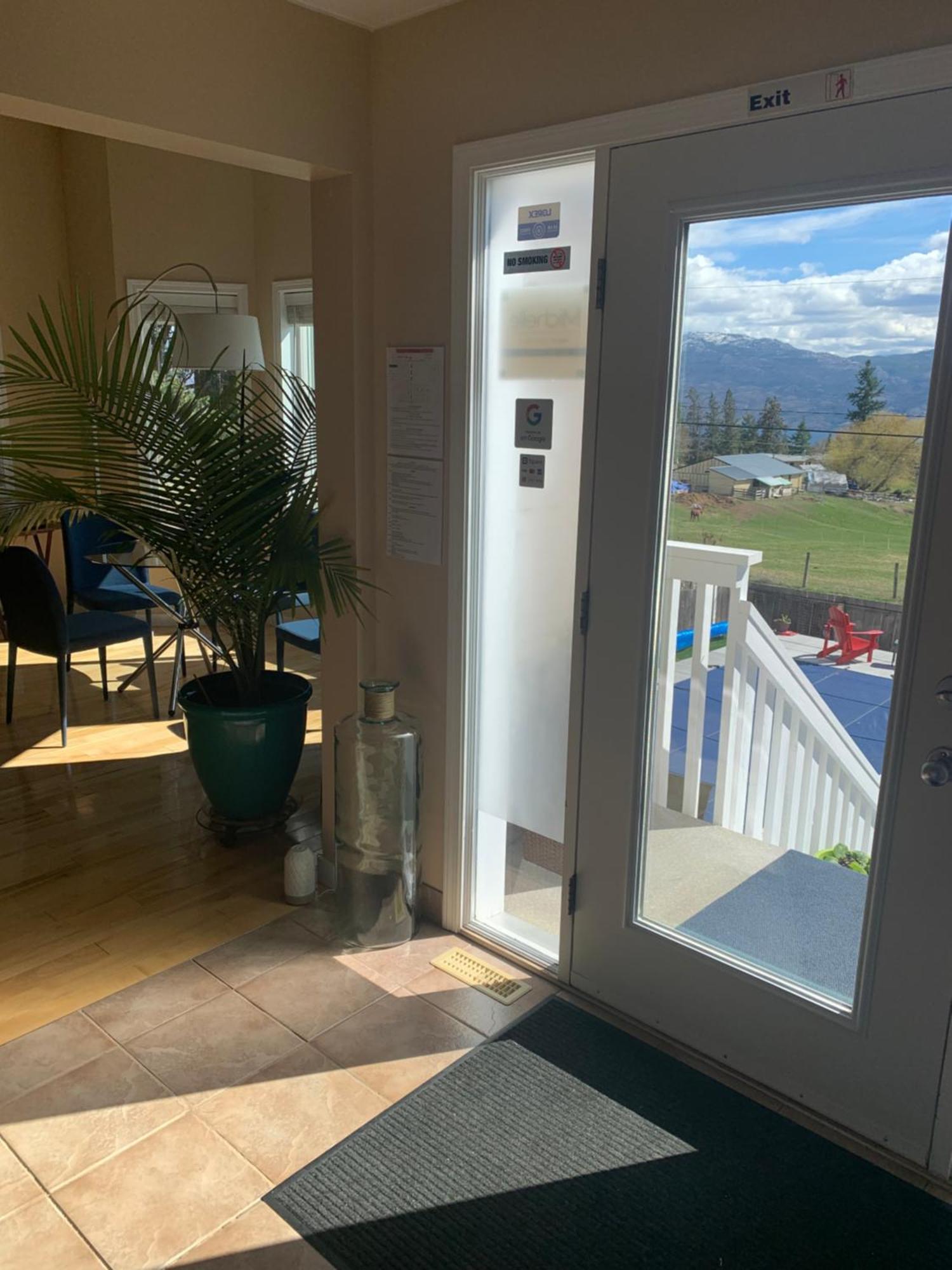 Salish B&B And Spa West Kelowna Zewnętrze zdjęcie